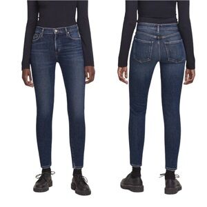 AGOLDE Sophie Mid Rise Skinny Jeans Cabana
Wash Style 27 Blue Denim